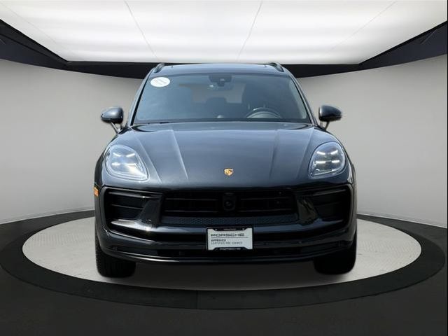 2023 Porsche Macan 