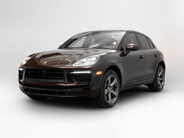 2023 Porsche Macan 