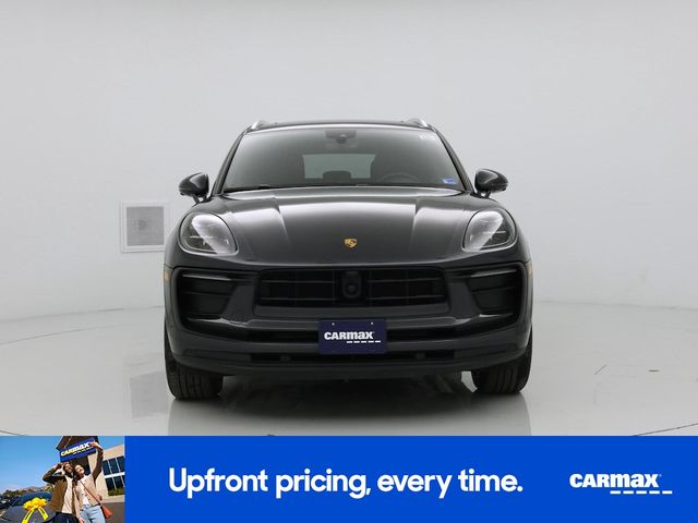2023 Porsche Macan 
