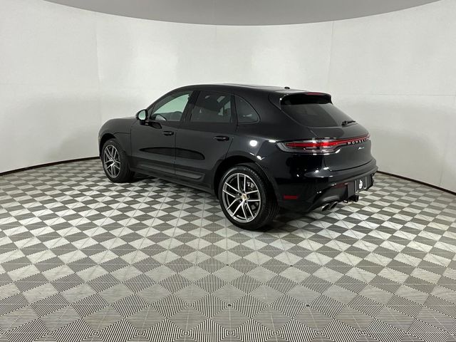 2023 Porsche Macan T