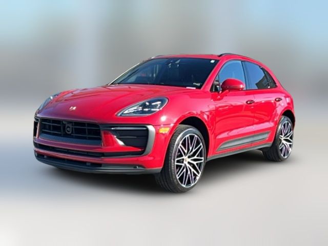 2023 Porsche Macan Base