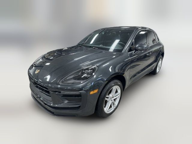 2023 Porsche Macan T