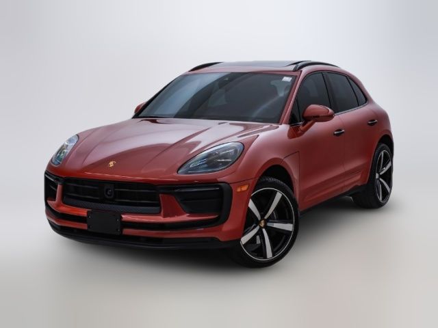 2023 Porsche Macan Base