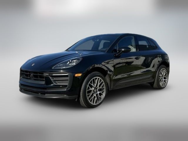 2023 Porsche Macan T