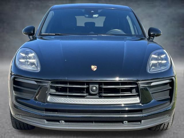 2023 Porsche Macan T
