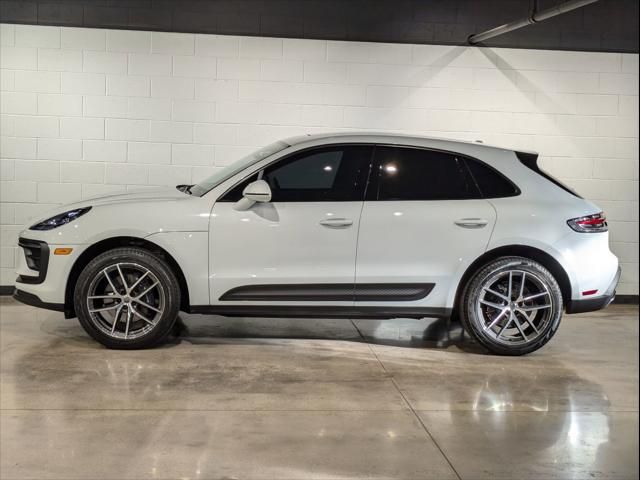 2023 Porsche Macan Base