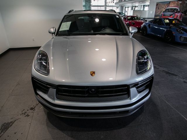 2023 Porsche Macan 