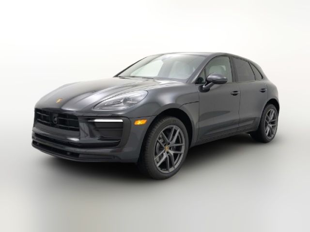 2023 Porsche Macan 