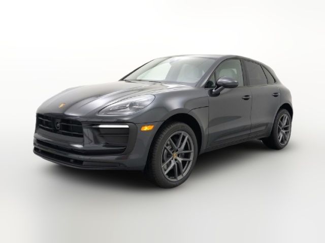 2023 Porsche Macan 