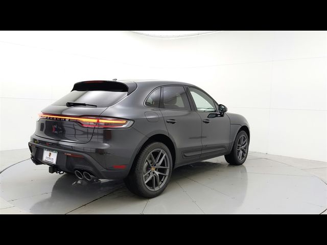 2023 Porsche Macan 