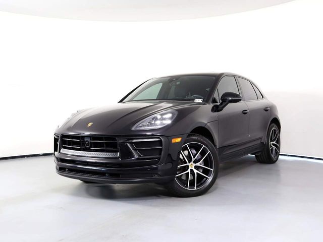 2023 Porsche Macan 