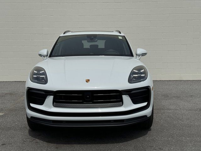 2023 Porsche Macan 