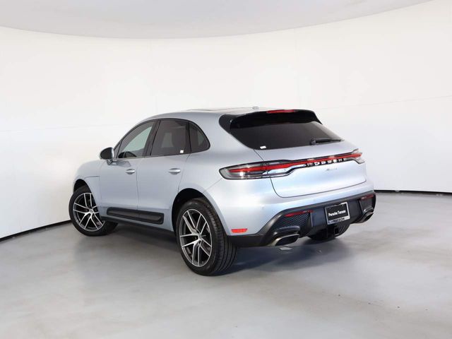 2023 Porsche Macan 