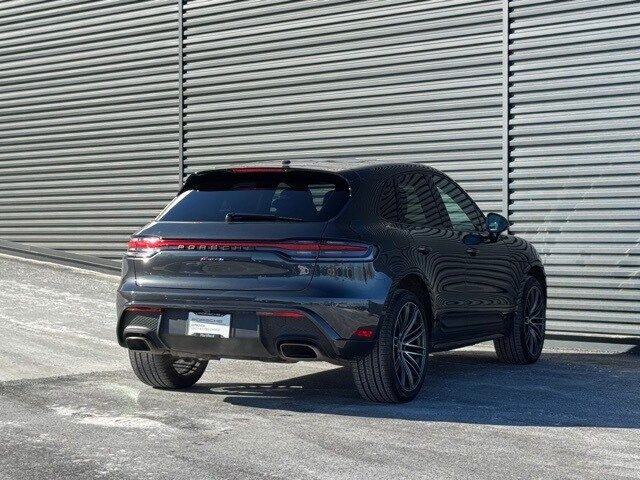 2023 Porsche Macan 