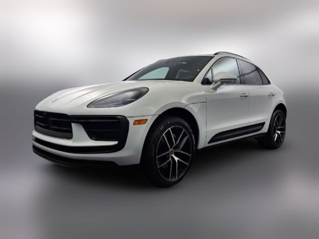 2023 Porsche Macan Base