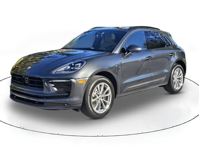 2023 Porsche Macan Base