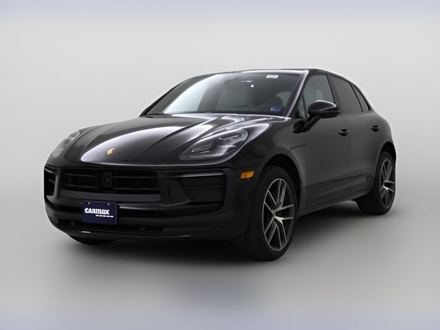 2023 Porsche Macan 