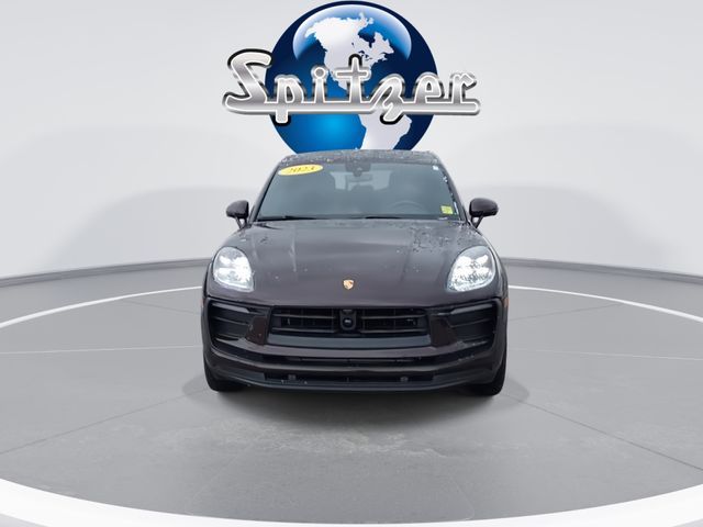 2023 Porsche Macan T