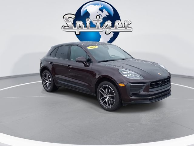 2023 Porsche Macan T