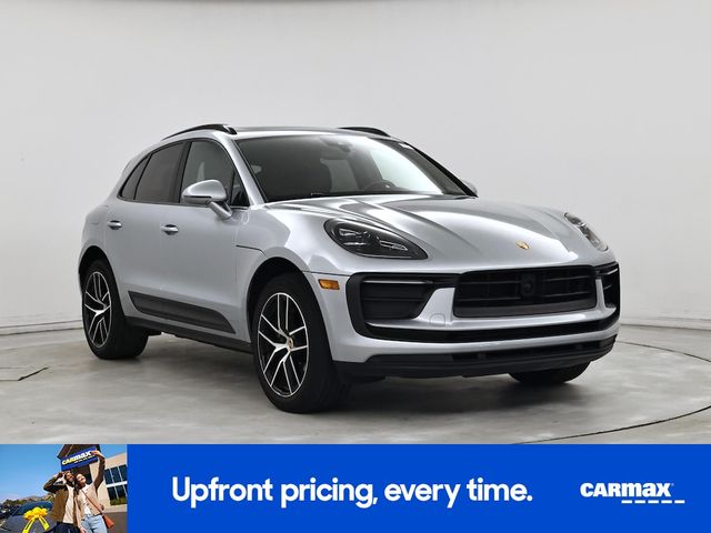 2023 Porsche Macan 