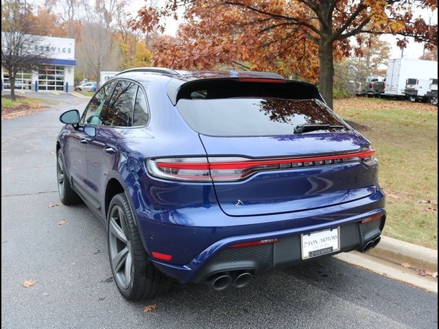 2023 Porsche Macan Base