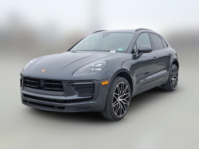 2023 Porsche Macan Base