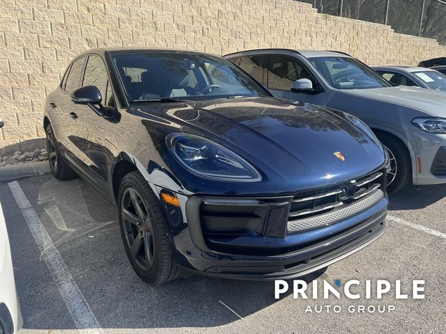 2023 Porsche Macan 