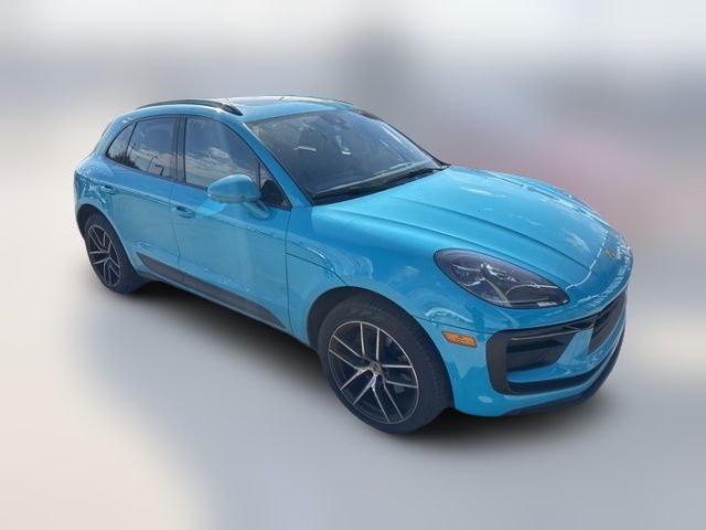 2023 Porsche Macan Base