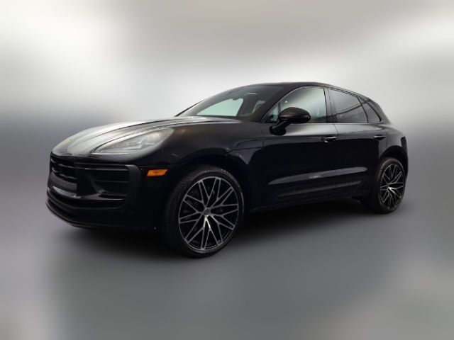 2023 Porsche Macan 