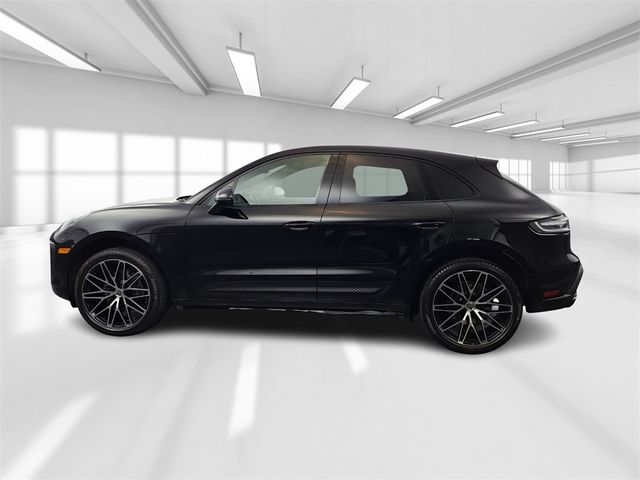 2023 Porsche Macan 