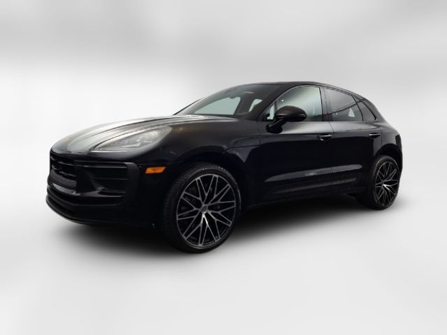 2023 Porsche Macan 