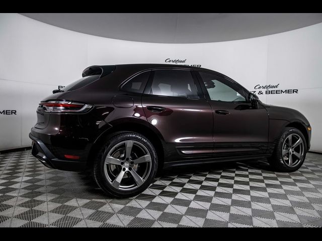 2023 Porsche Macan 
