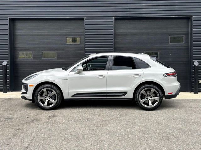 2023 Porsche Macan T