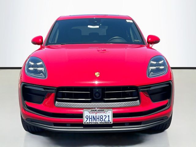2023 Porsche Macan Base
