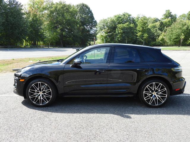 2023 Porsche Macan 