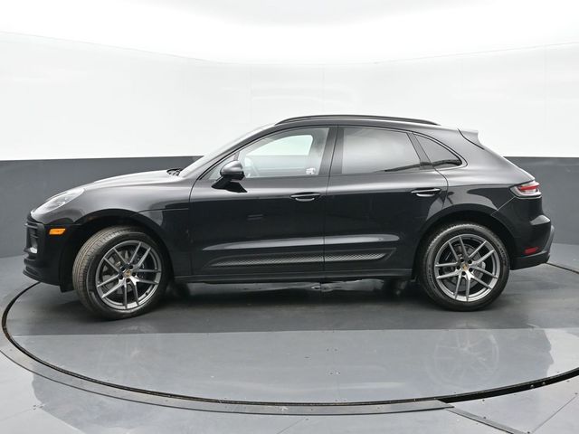 2023 Porsche Macan Base