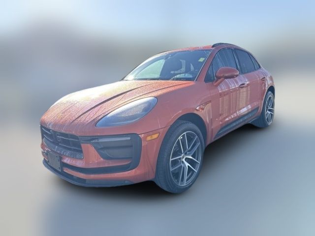 2023 Porsche Macan Base