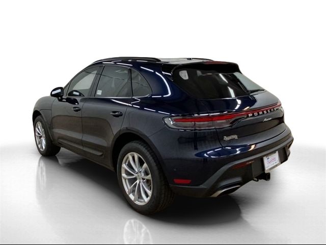 2023 Porsche Macan T