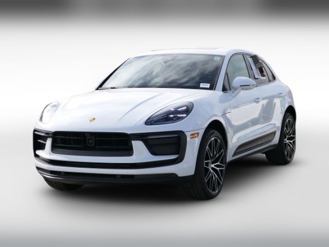 2023 Porsche Macan Base