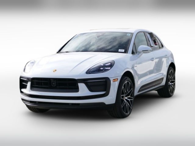 2023 Porsche Macan Base