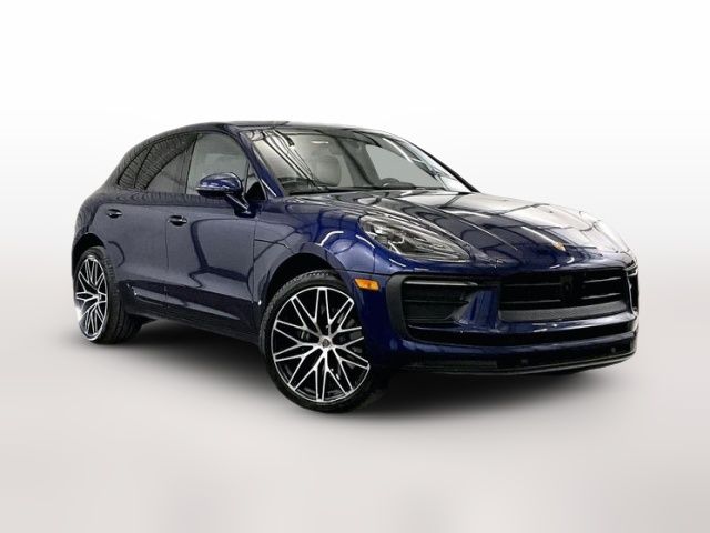 2023 Porsche Macan