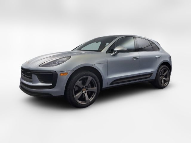 2023 Porsche Macan 