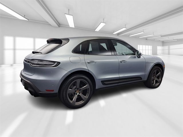 2023 Porsche Macan 