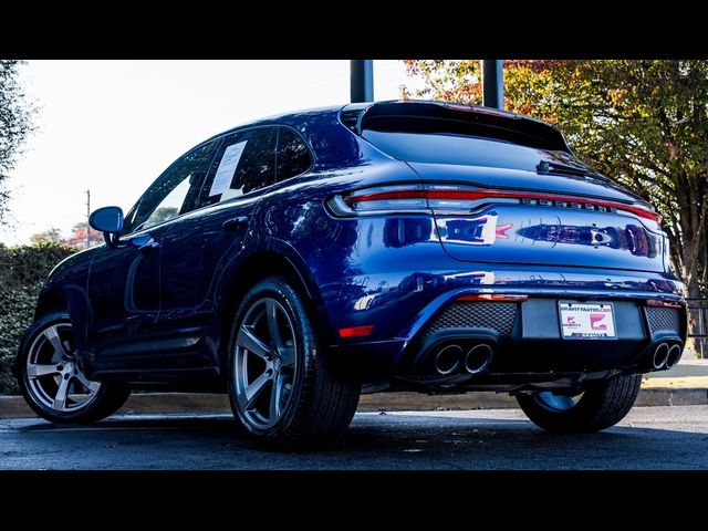 2023 Porsche Macan Base