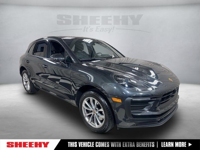 2023 Porsche Macan 