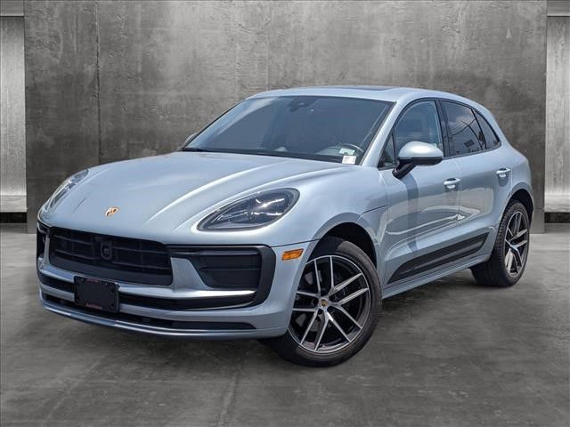 2023 Porsche Macan Base