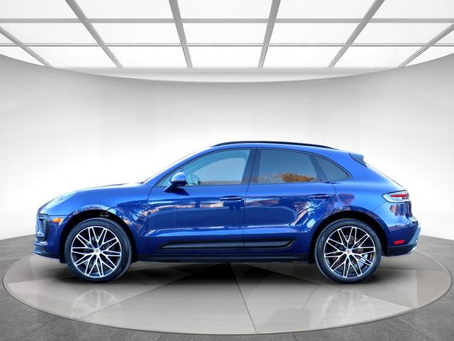 2023 Porsche Macan 