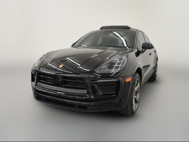 2023 Porsche Macan 