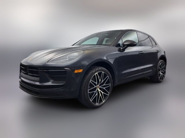 2023 Porsche Macan Base