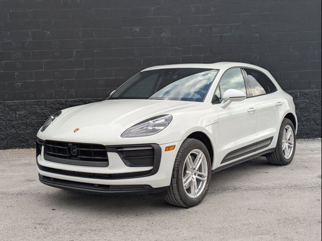 2023 Porsche Macan 